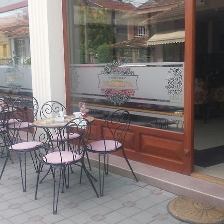 Garni Hotel Tema Nova Čačak Екстериор снимка