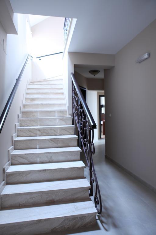 Garni Hotel Tema Nova Čačak Екстериор снимка