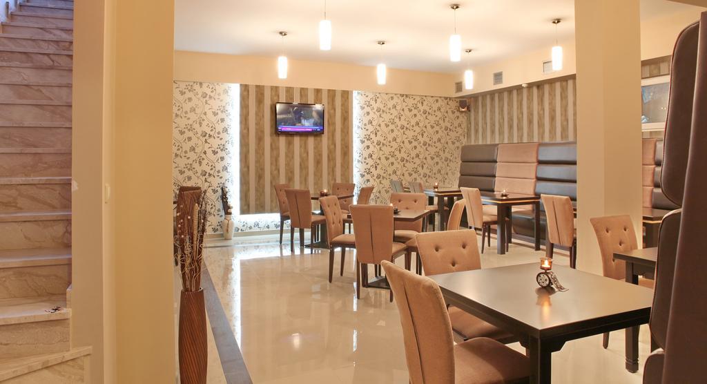 Garni Hotel Tema Nova Čačak Екстериор снимка