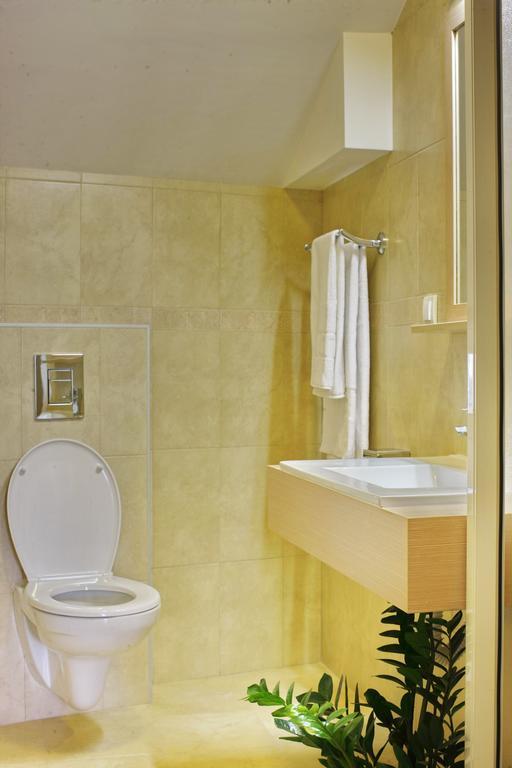 Garni Hotel Tema Nova Čačak Стая снимка