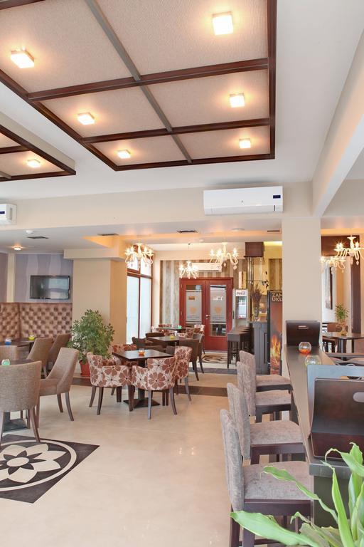 Garni Hotel Tema Nova Čačak Екстериор снимка