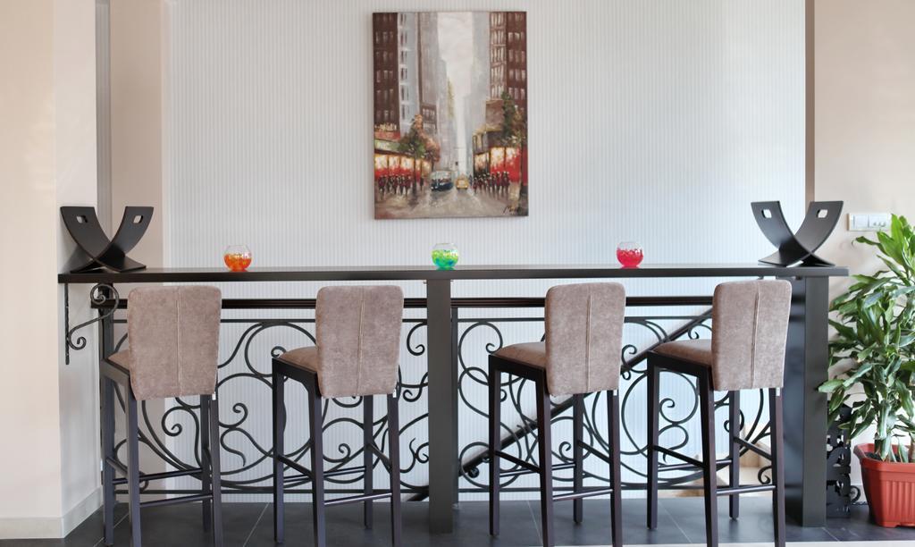 Garni Hotel Tema Nova Čačak Екстериор снимка