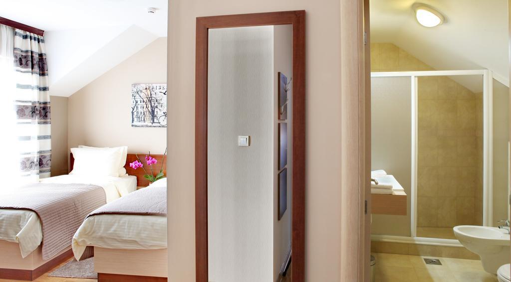 Garni Hotel Tema Nova Čačak Стая снимка